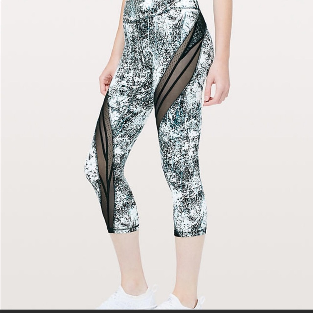 lululemon cropped leggings with mesh